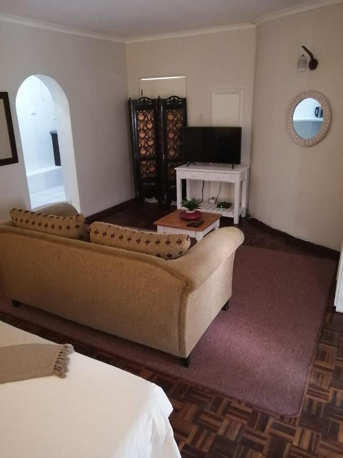 36 Mount Road Guesthouse And Self Catering Port Elizabeth Zewnętrze zdjęcie